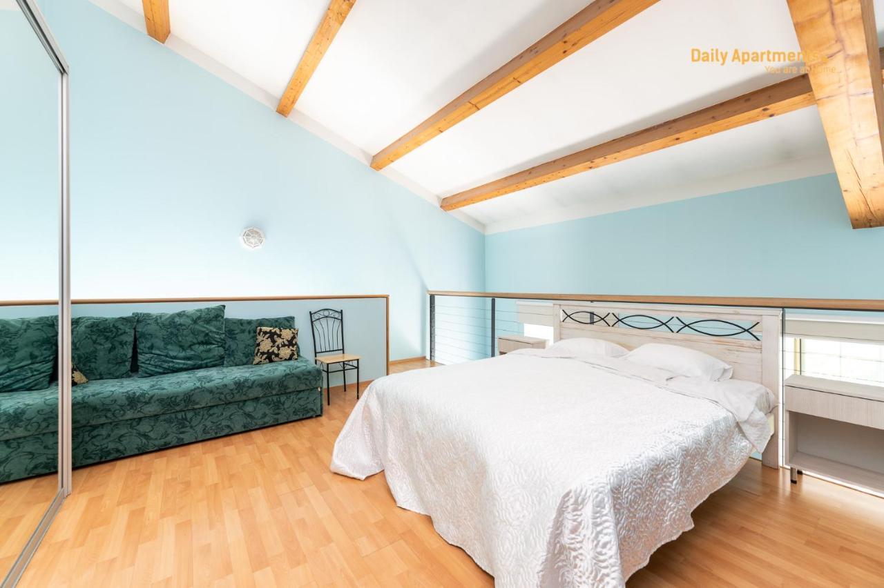 Daily Apartments - Duplex Apartment Tallinn Eksteriør billede